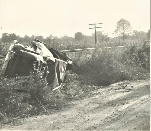 Tate Train vs Car