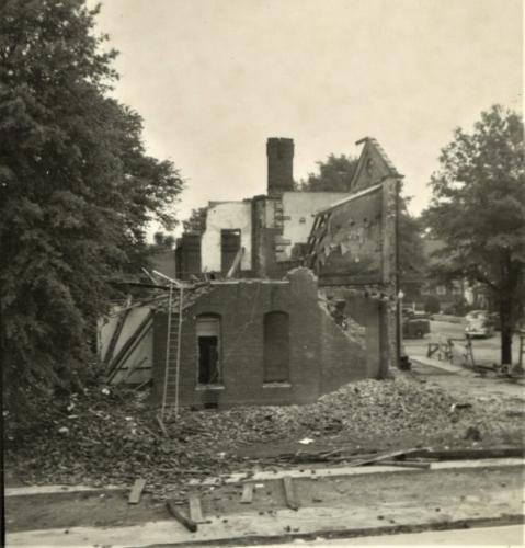 Tearing Down Old Courthouse 4